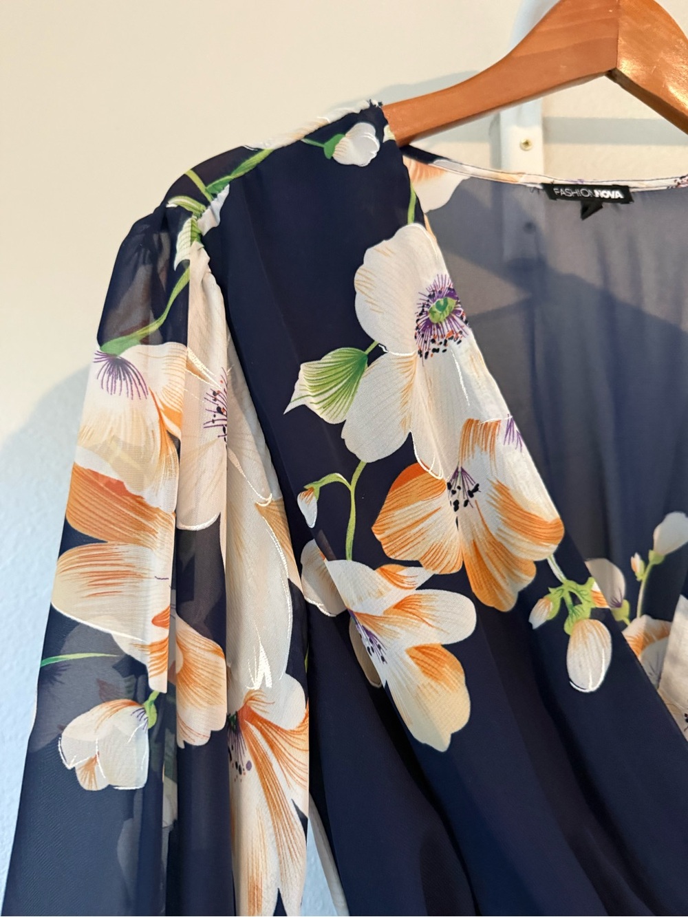 Fashion nova Floral Wrap Midi Dress - Navy - Picture 3 of 10